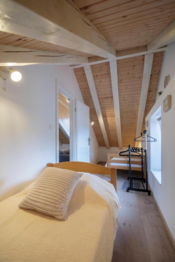 Apartments Bepi Komiža Екстериор снимка