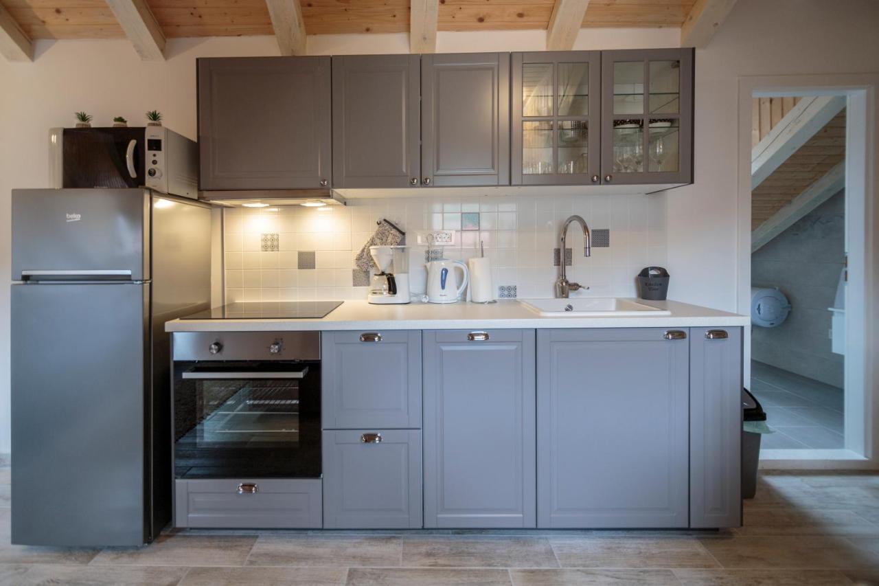 Apartments Bepi Komiža Екстериор снимка