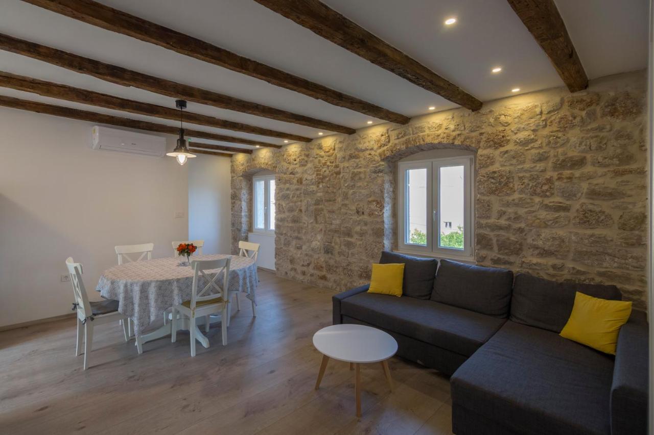 Apartments Bepi Komiža Екстериор снимка