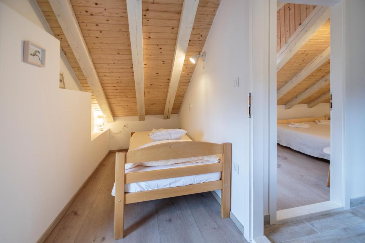 Apartments Bepi Komiža Екстериор снимка